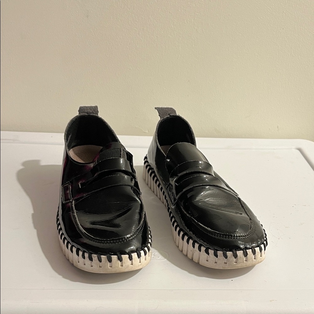 Black and White ILSE JACOBSEN Loafers